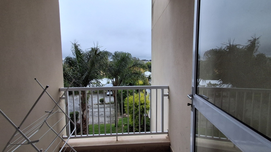 1 Bedroom Property for Sale in Beacon Bay Eastern Cape
